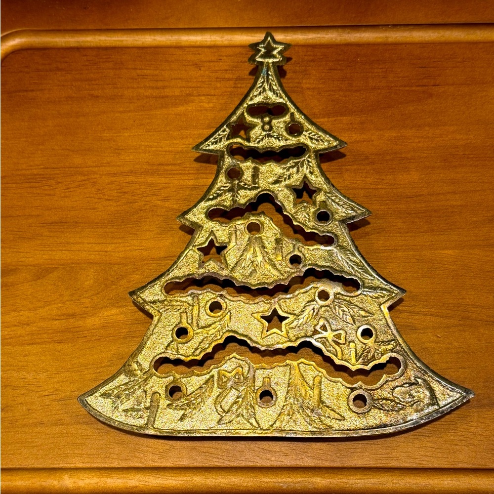 Vintage Metal Christmas Tree Hot Pad